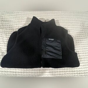 Thick black fleece Columbia vest